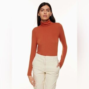 Aritzia Wilfred Only Turtleneck Burnt Orange Ribbed Top Size XS Women’s